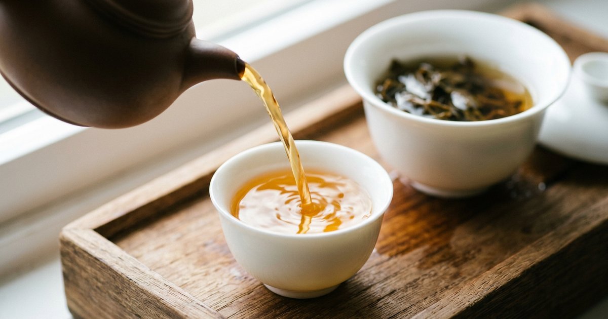 Wie man Tee verkostet: Ein Anfängerleitfaden für Gongfu Cha
